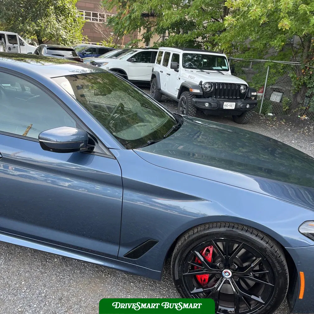 2023 BMW 5-Series M550xi