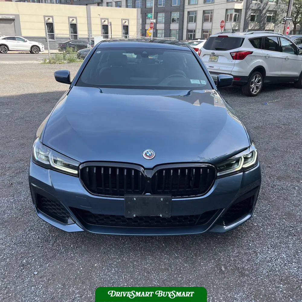 2023 BMW 5-Series M550xi