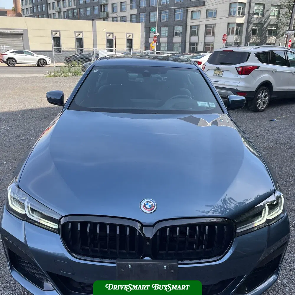 2023 BMW 5-Series M550xi