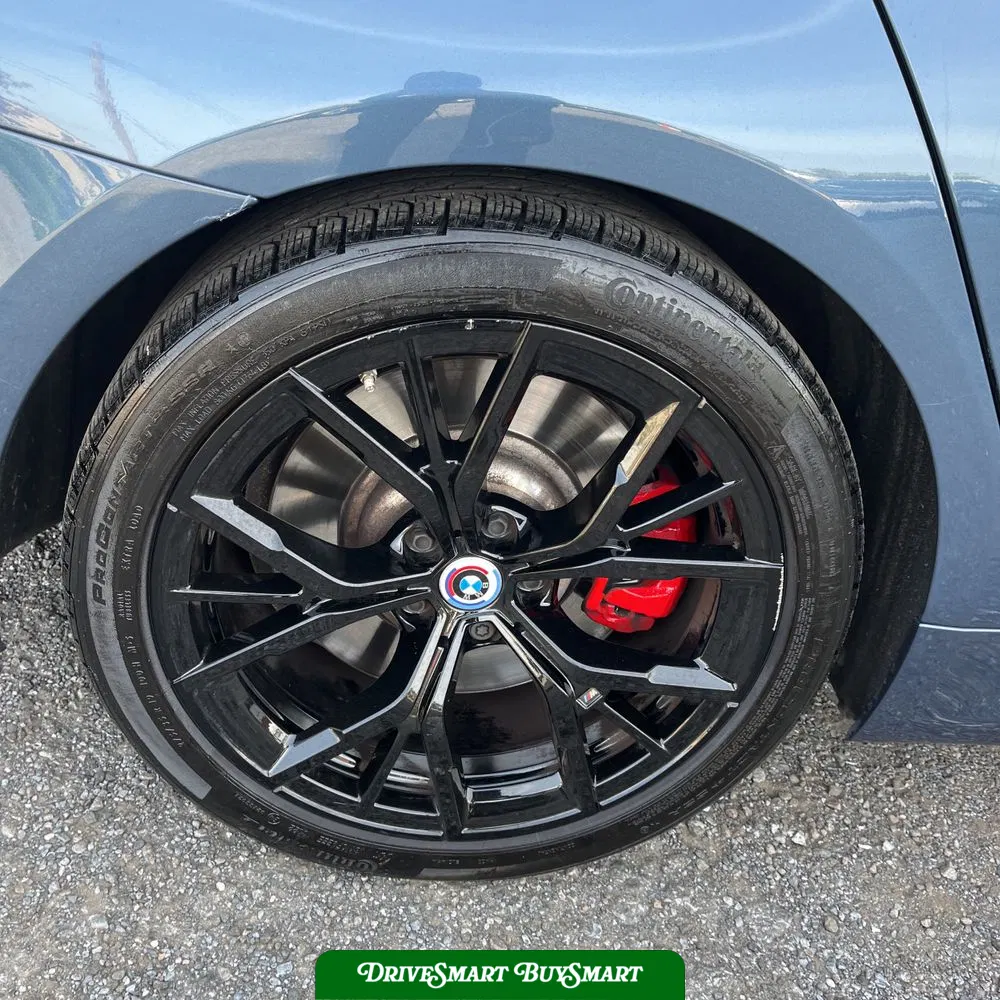 2023 BMW 5-Series M550xi