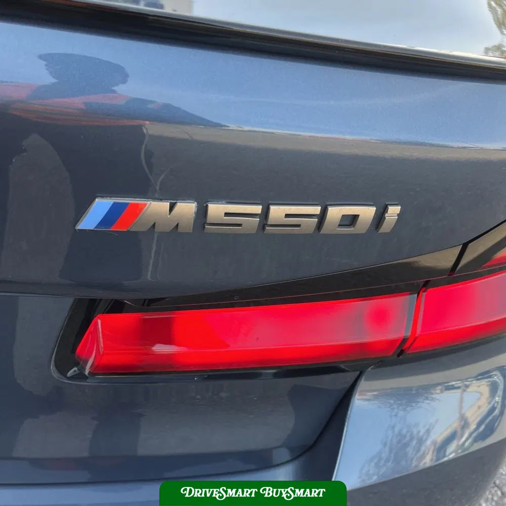 2023 BMW 5-Series M550xi