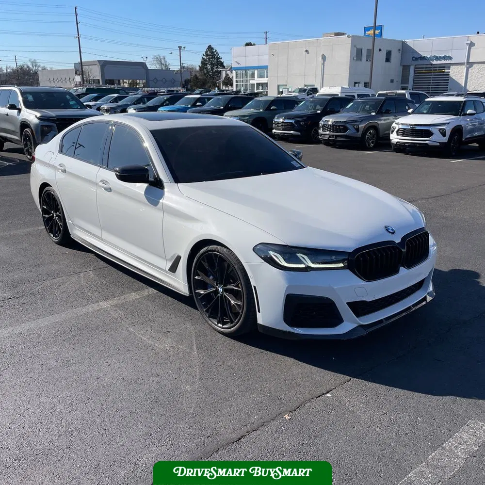 2022 BMW 5-Series M550xi