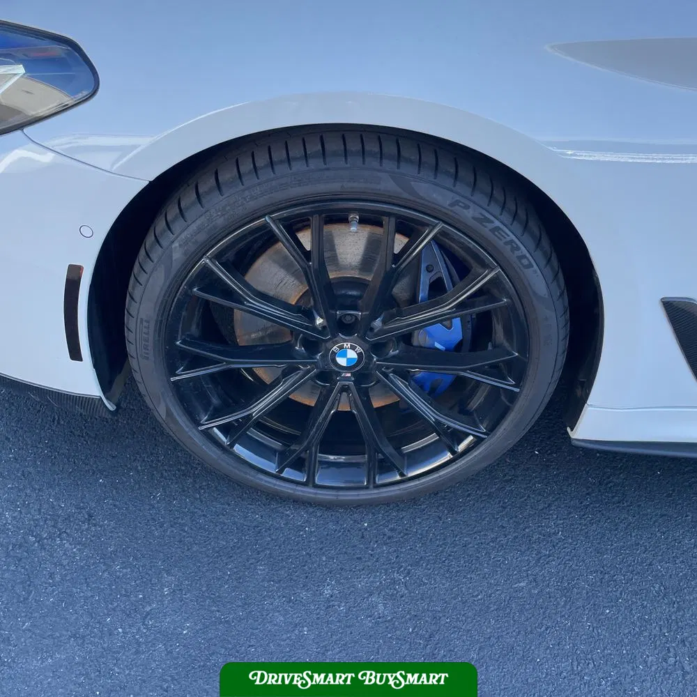 2022 BMW 5-Series M550xi
