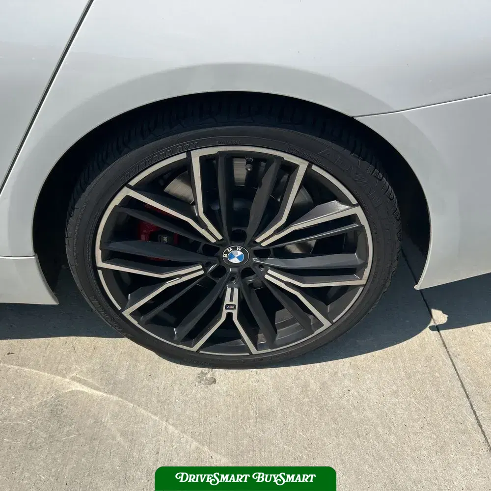 2021 BMW 5-Series M550xi