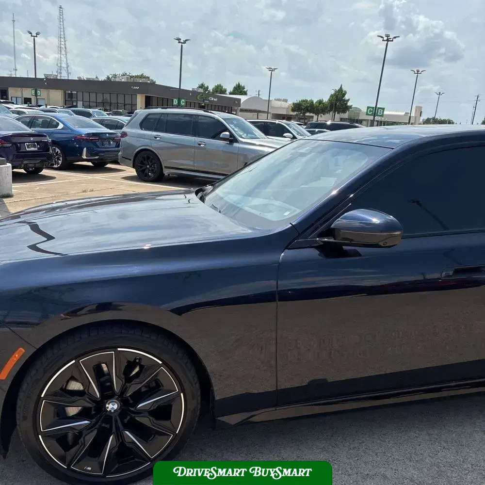 2023 BMW 7-Series 740i
