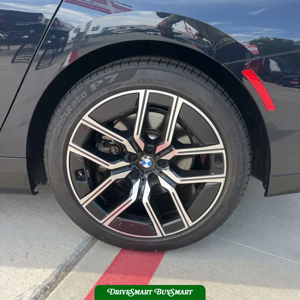 2024 BMW 7-Series 740i