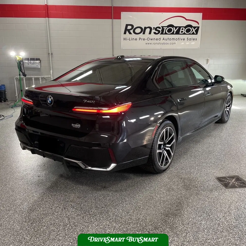 2024 BMW 7-Series 740i xDrive