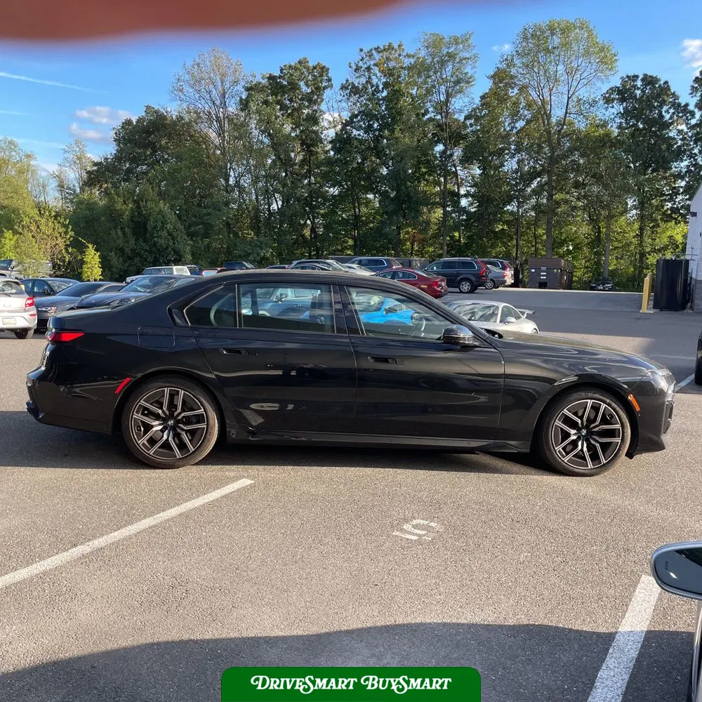 2023 BMW 7-Series 760xi