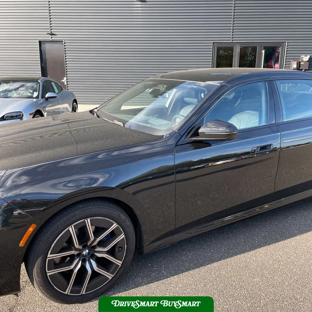 2023 BMW 7-Series 760xi