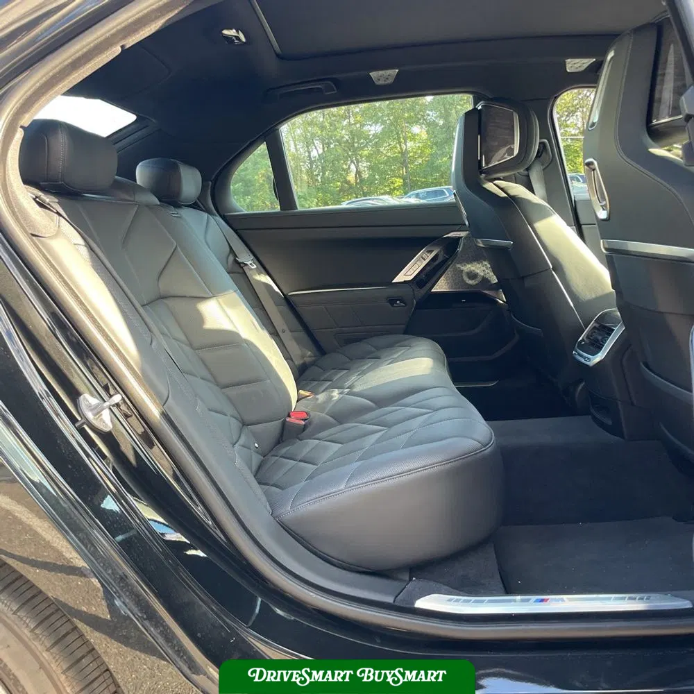 2023 BMW 7-Series 760xi
