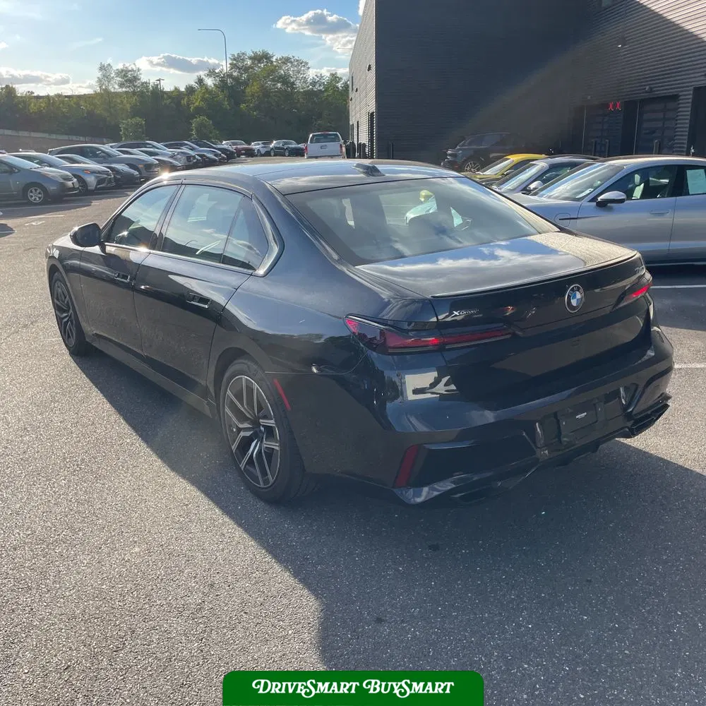 2023 BMW 7-Series 760xi