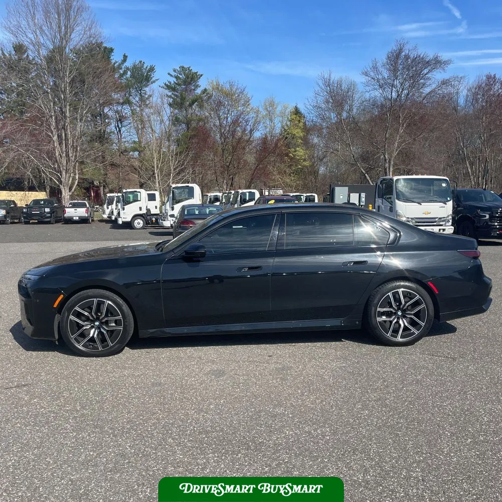 2023 BMW 7-Series 760xi