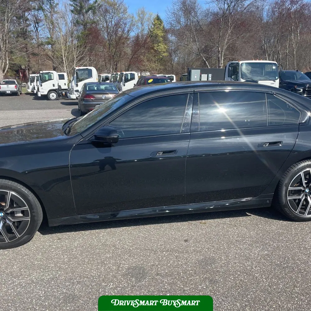 2023 BMW 7-Series 760xi