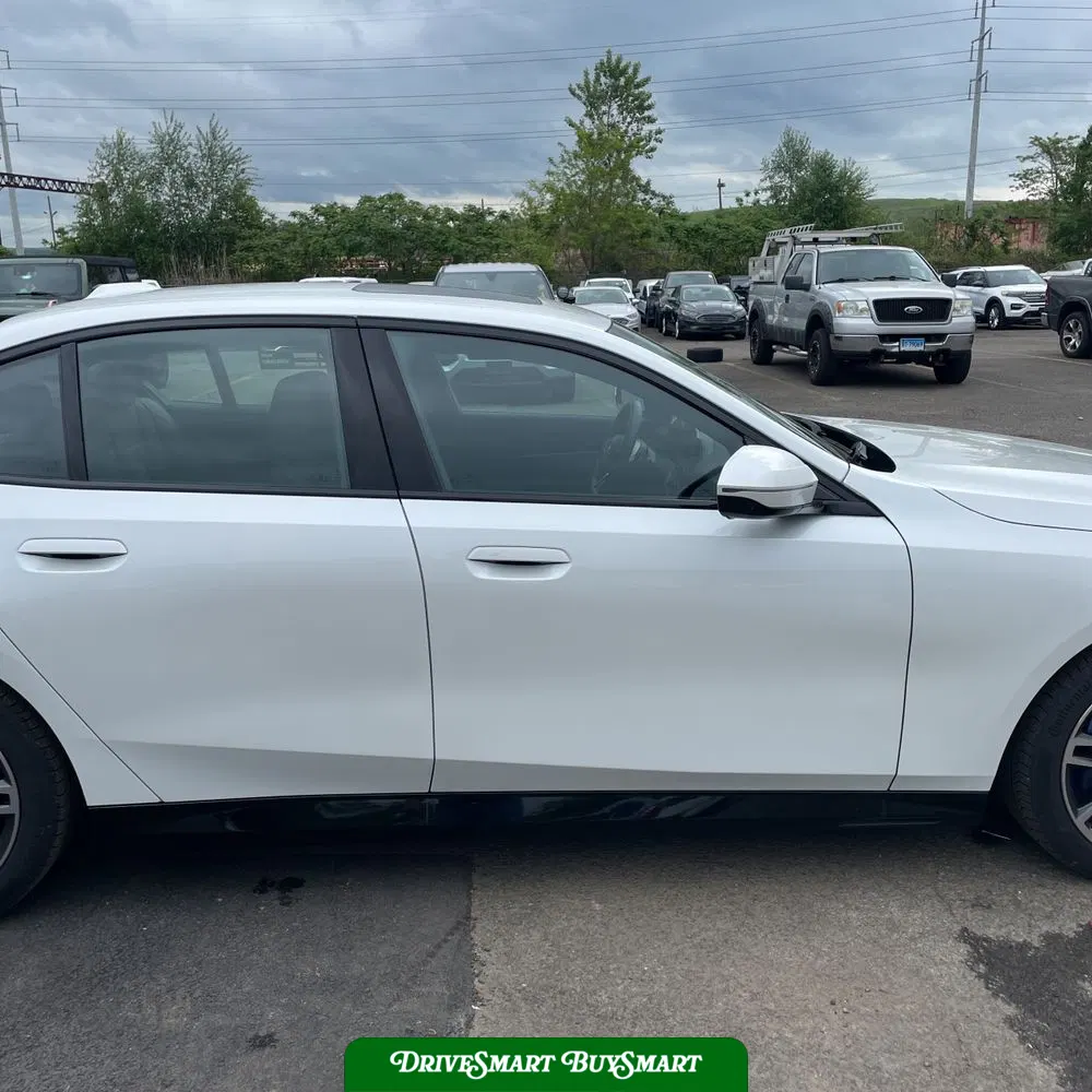 2025 BMW 5-Series 540i xDrive