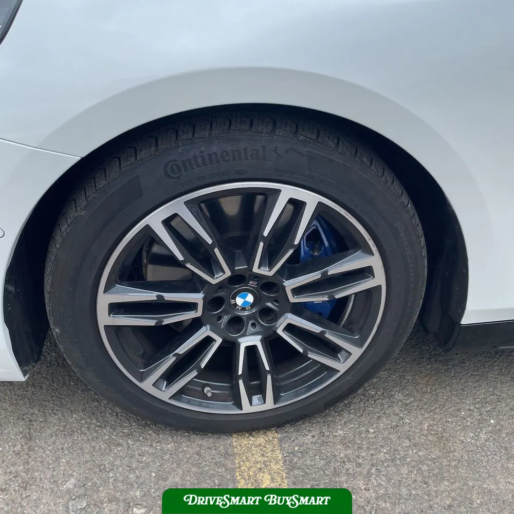 2025 BMW 5-Series 540i xDrive