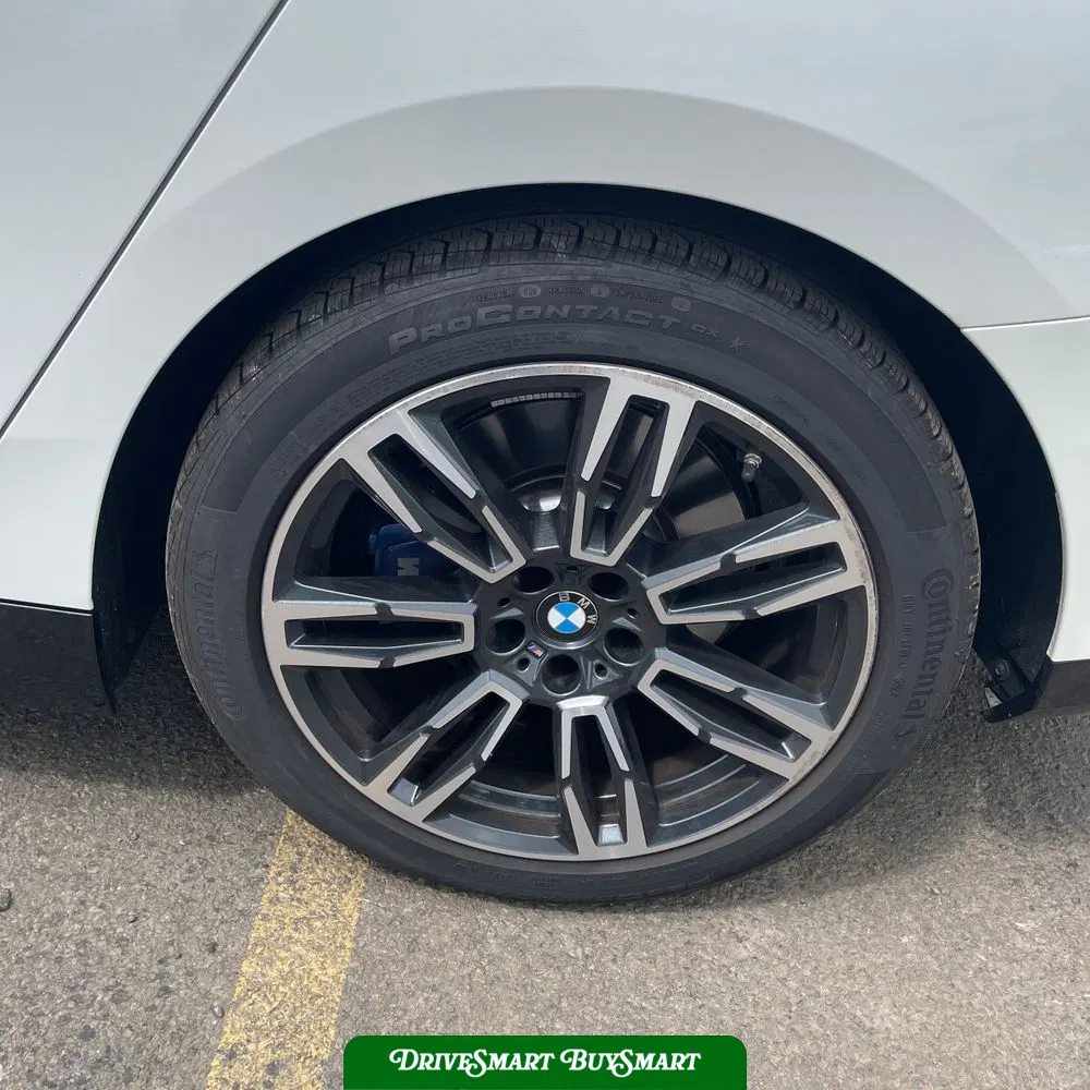 2025 BMW 5-Series 540i xDrive