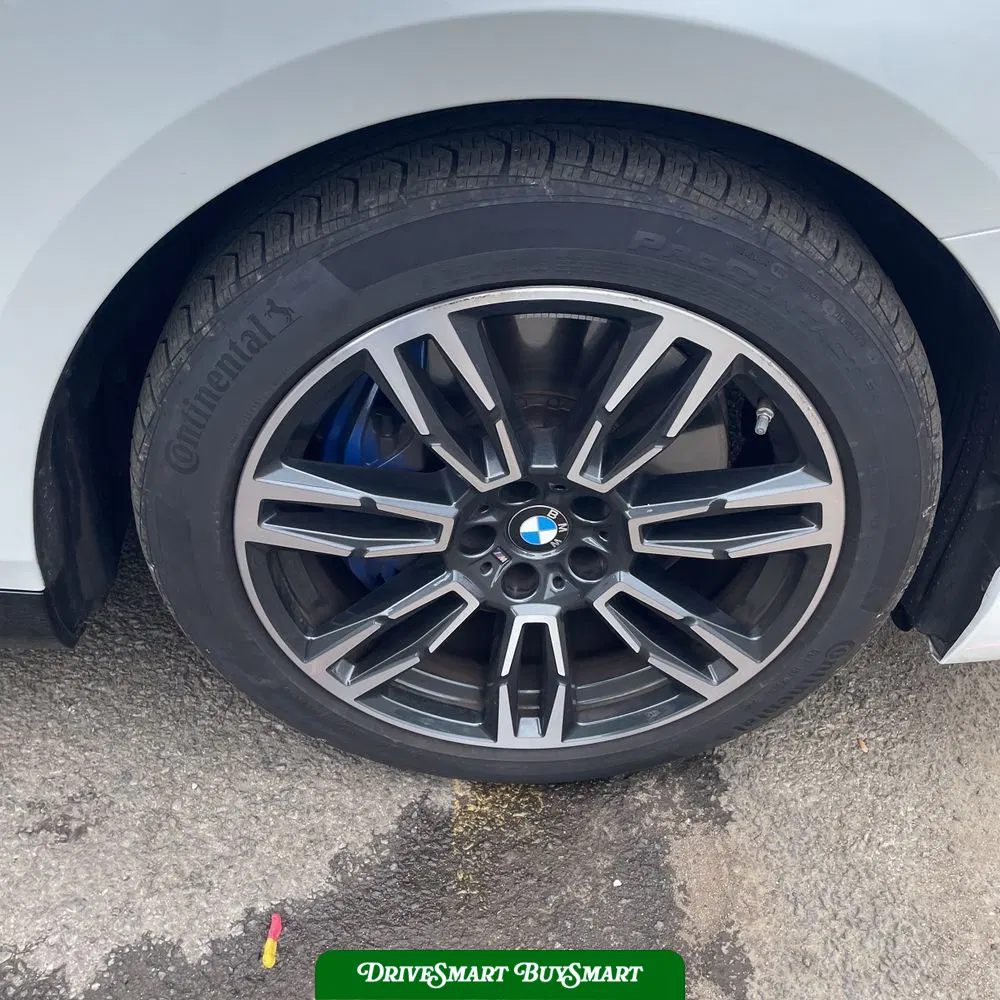 2025 BMW 5-Series 540i xDrive