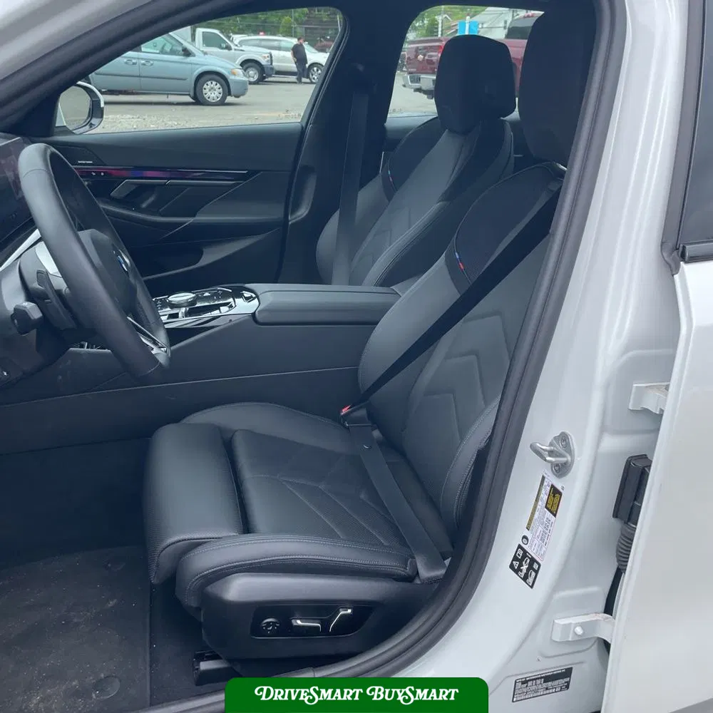2025 BMW 5-Series 540i xDrive