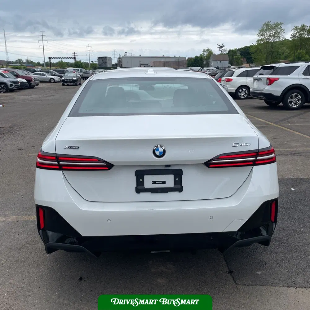2025 BMW 5-Series 540i xDrive