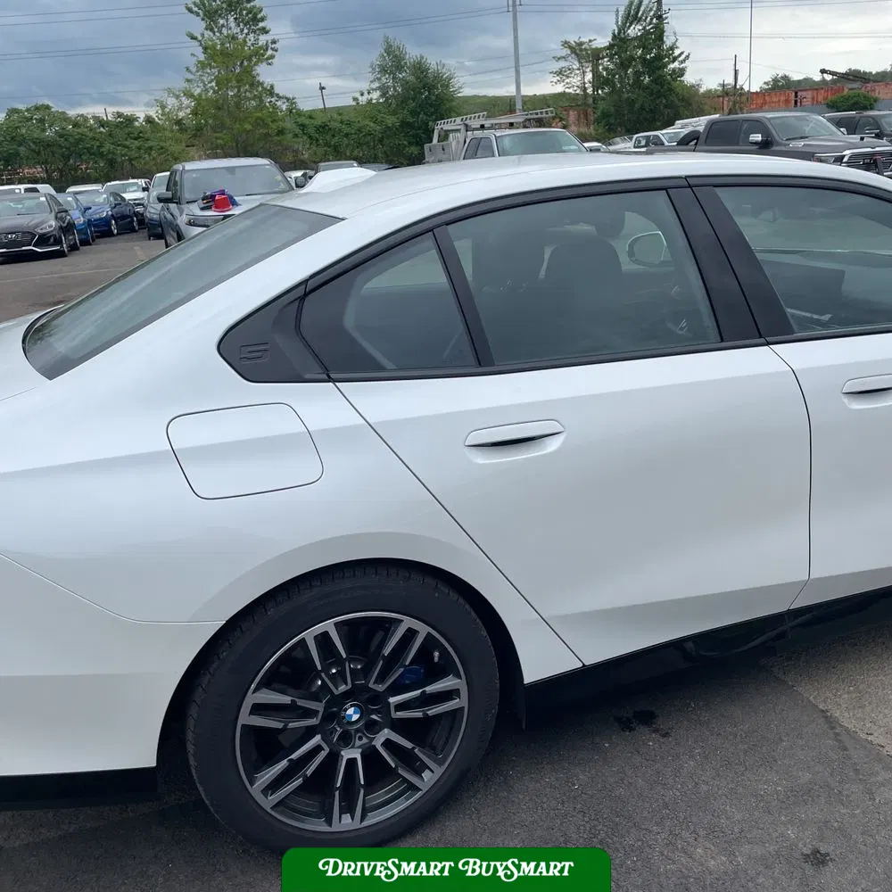 2025 BMW 5-Series 540i xDrive