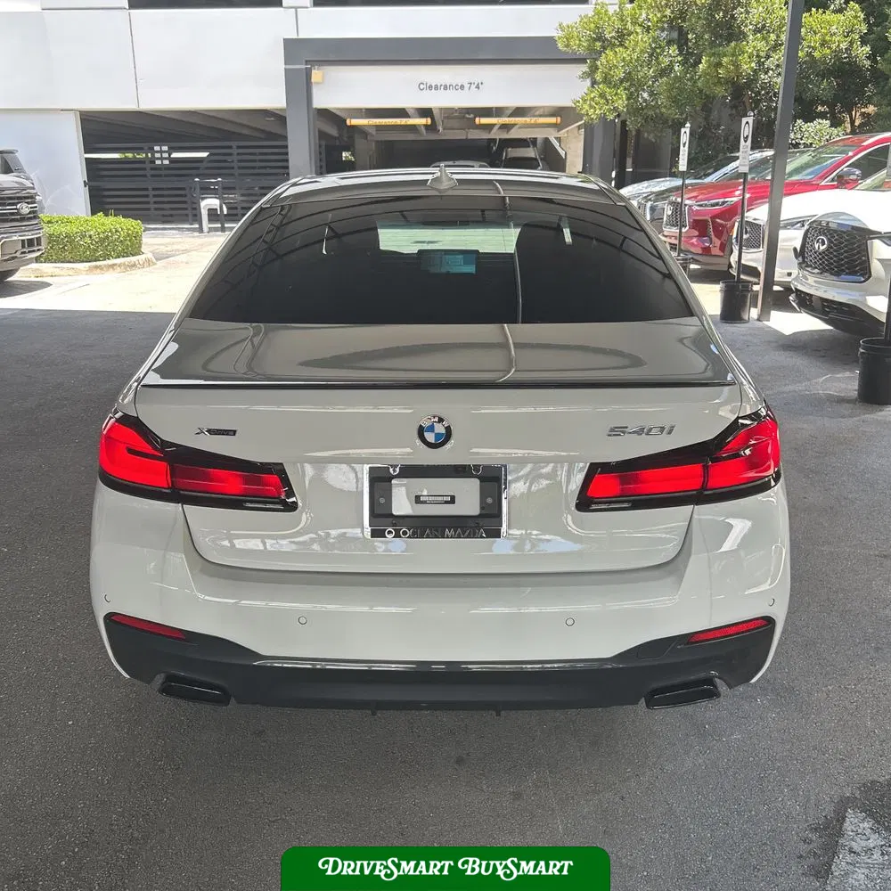 2023 BMW 5-Series 540xi