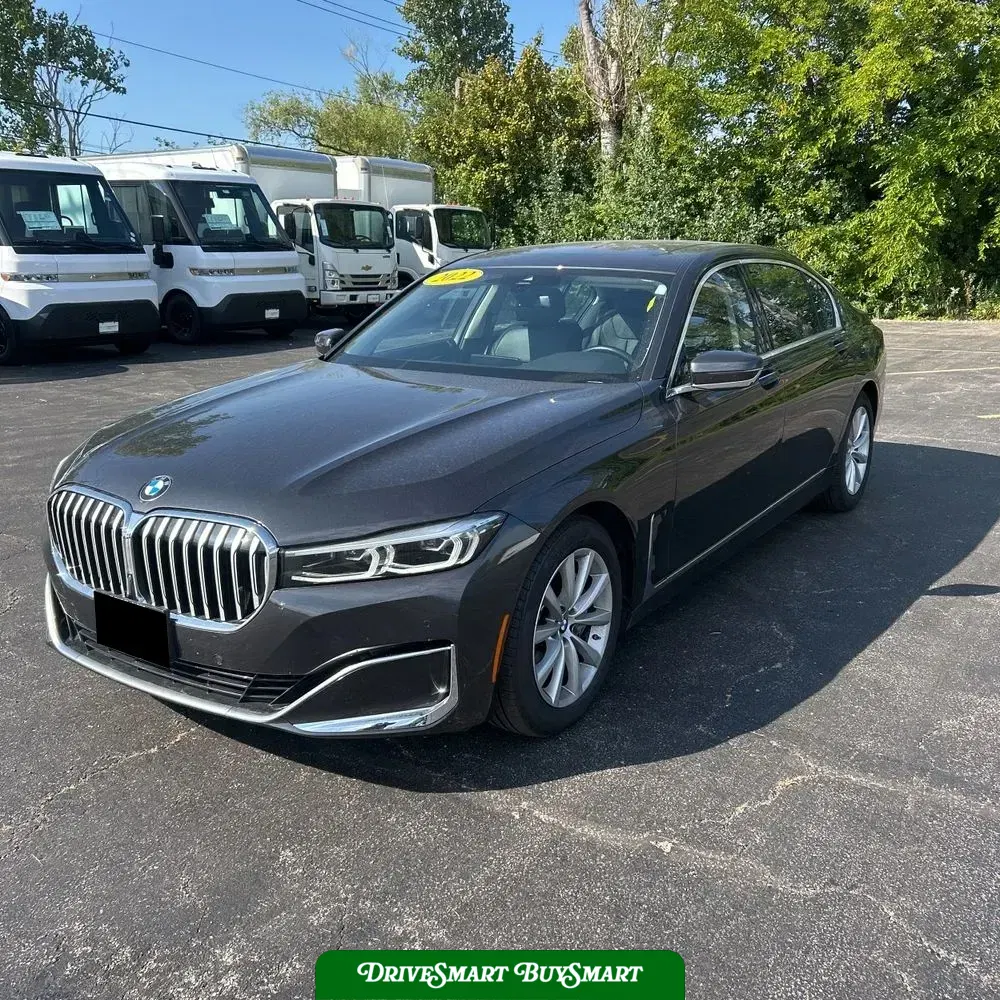 2022 BMW 7-Series 740i