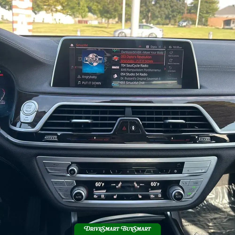 2022 BMW 7-Series 740i