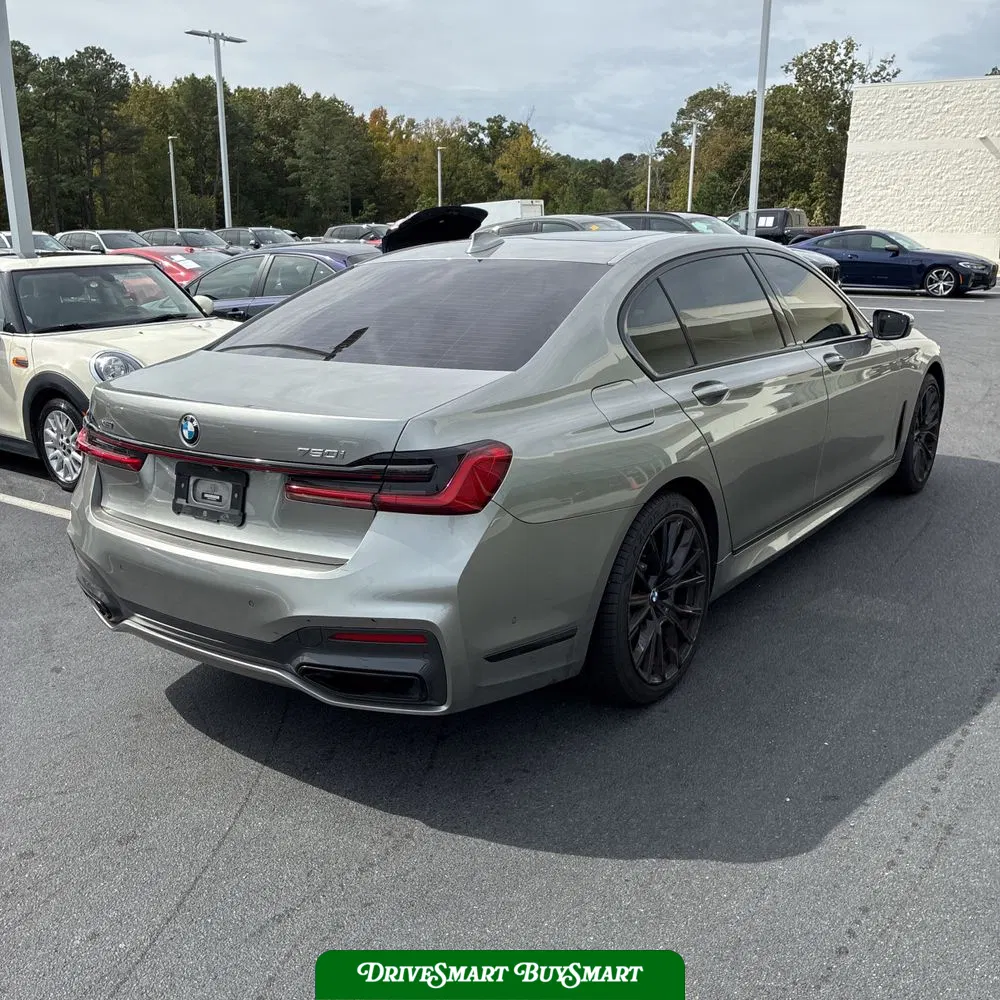 2022 BMW 7-Series 750xi