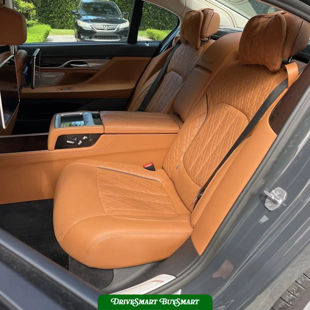 2021 BMW 7 Series ALPINA B7 xDrive