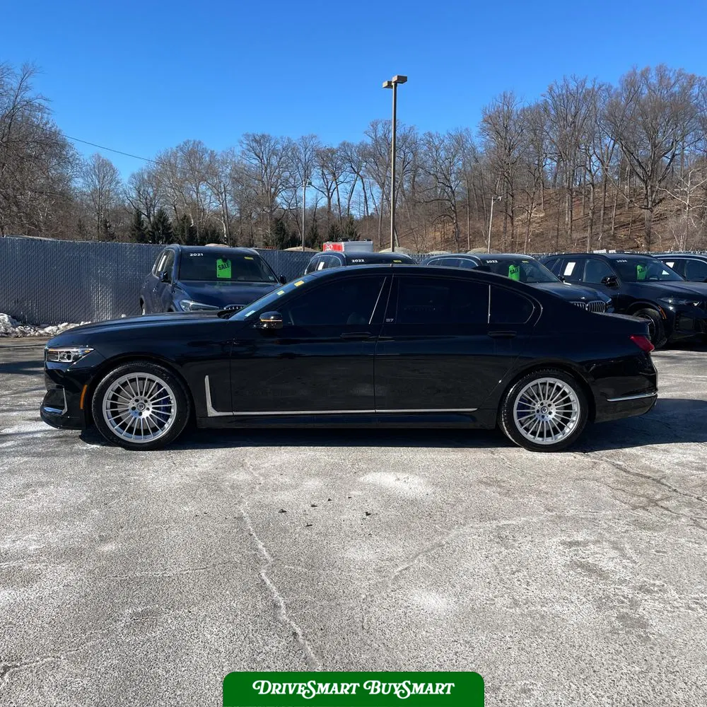 2022 BMW 7 Series ALPINA B7 xDrive