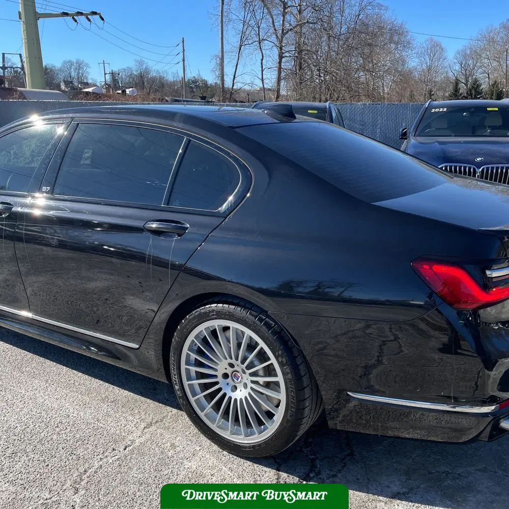 2022 BMW 7 Series ALPINA B7 xDrive