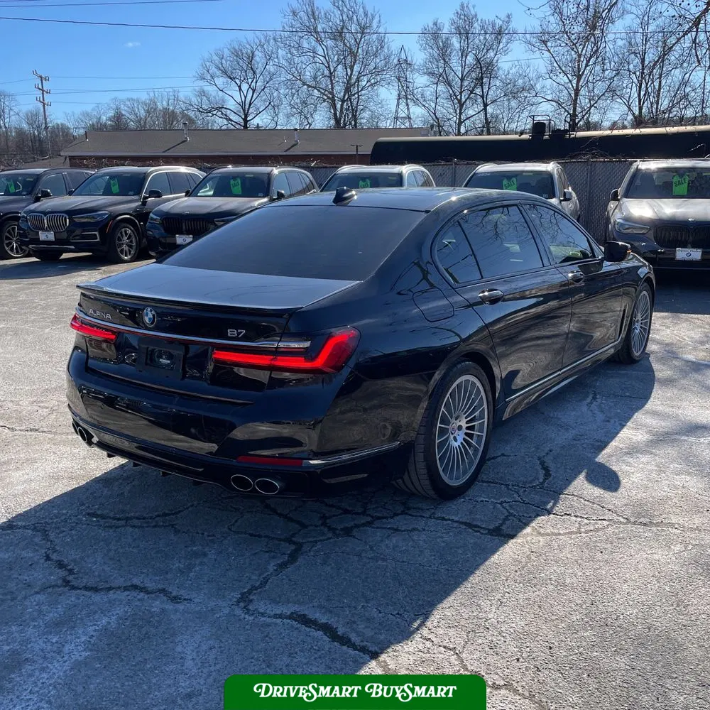 2022 BMW 7 Series ALPINA B7 xDrive
