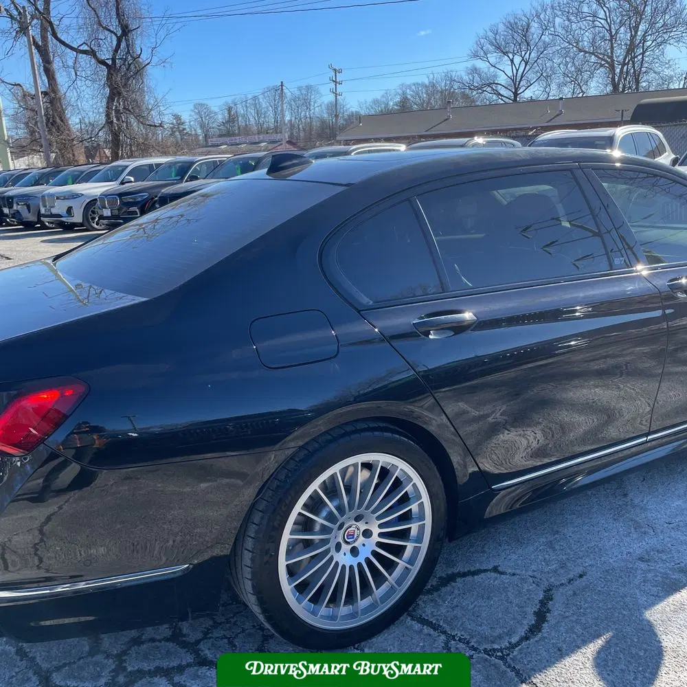 2022 BMW 7 Series ALPINA B7 xDrive