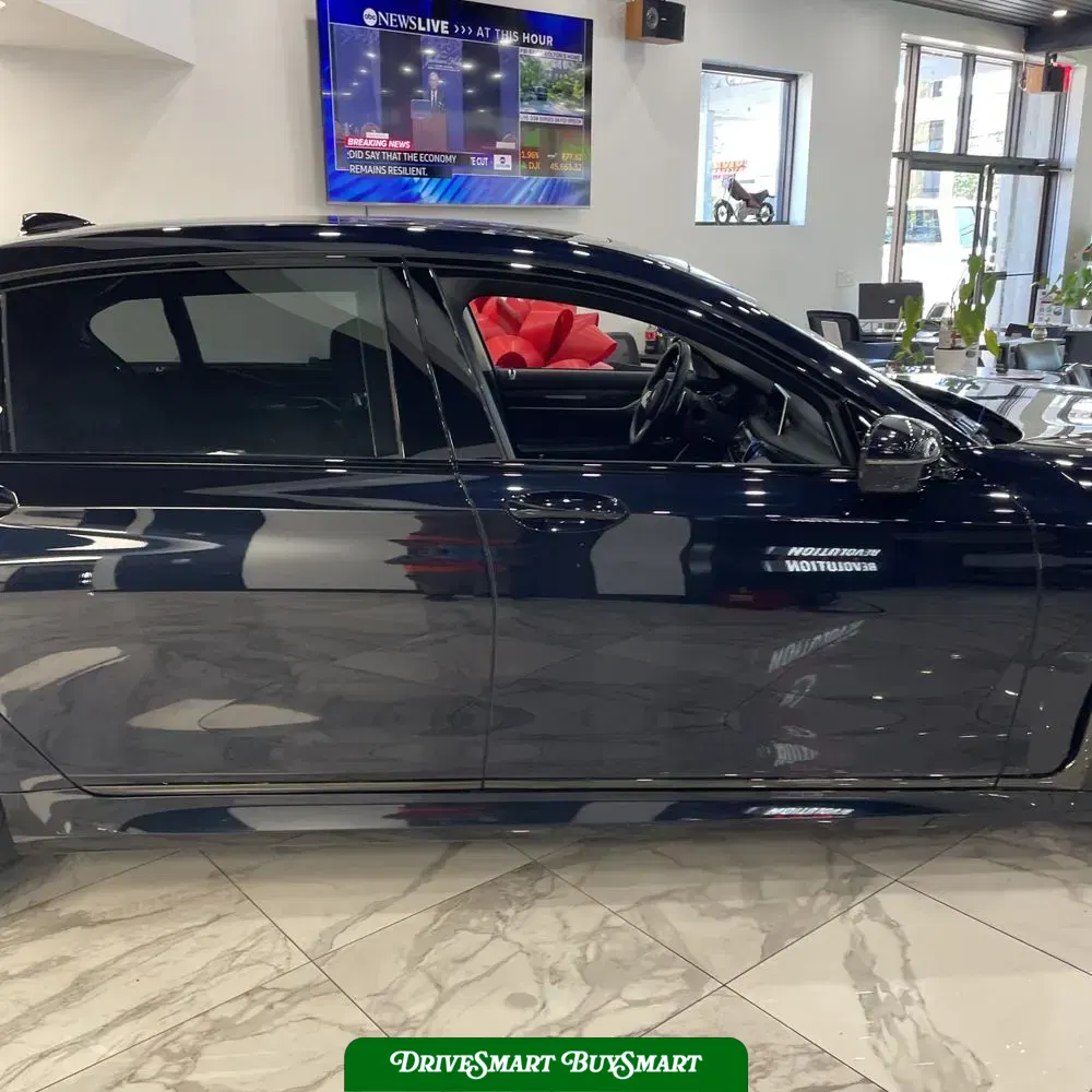 2022 BMW 7-Series M760xi