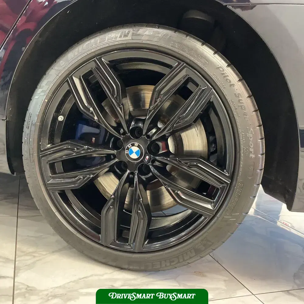 2022 BMW 7-Series M760xi