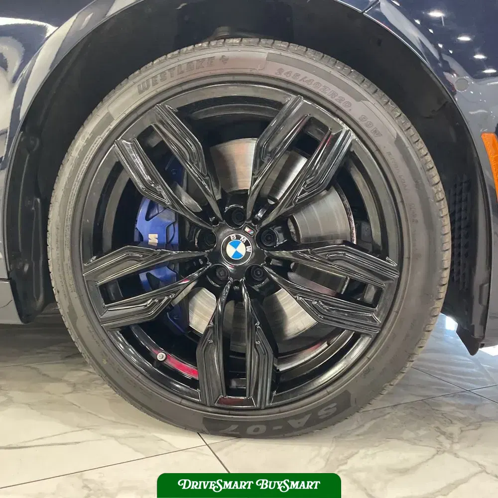 2022 BMW 7-Series M760xi