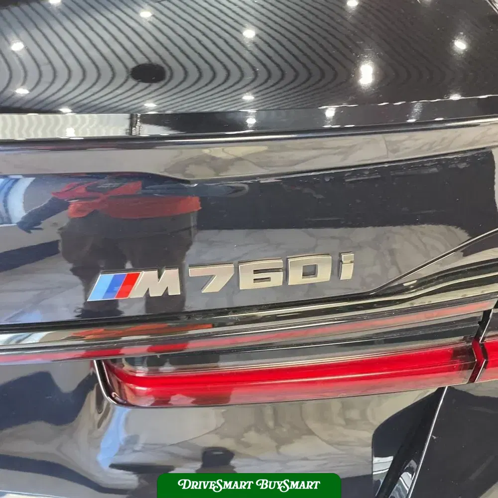 2022 BMW 7-Series M760xi