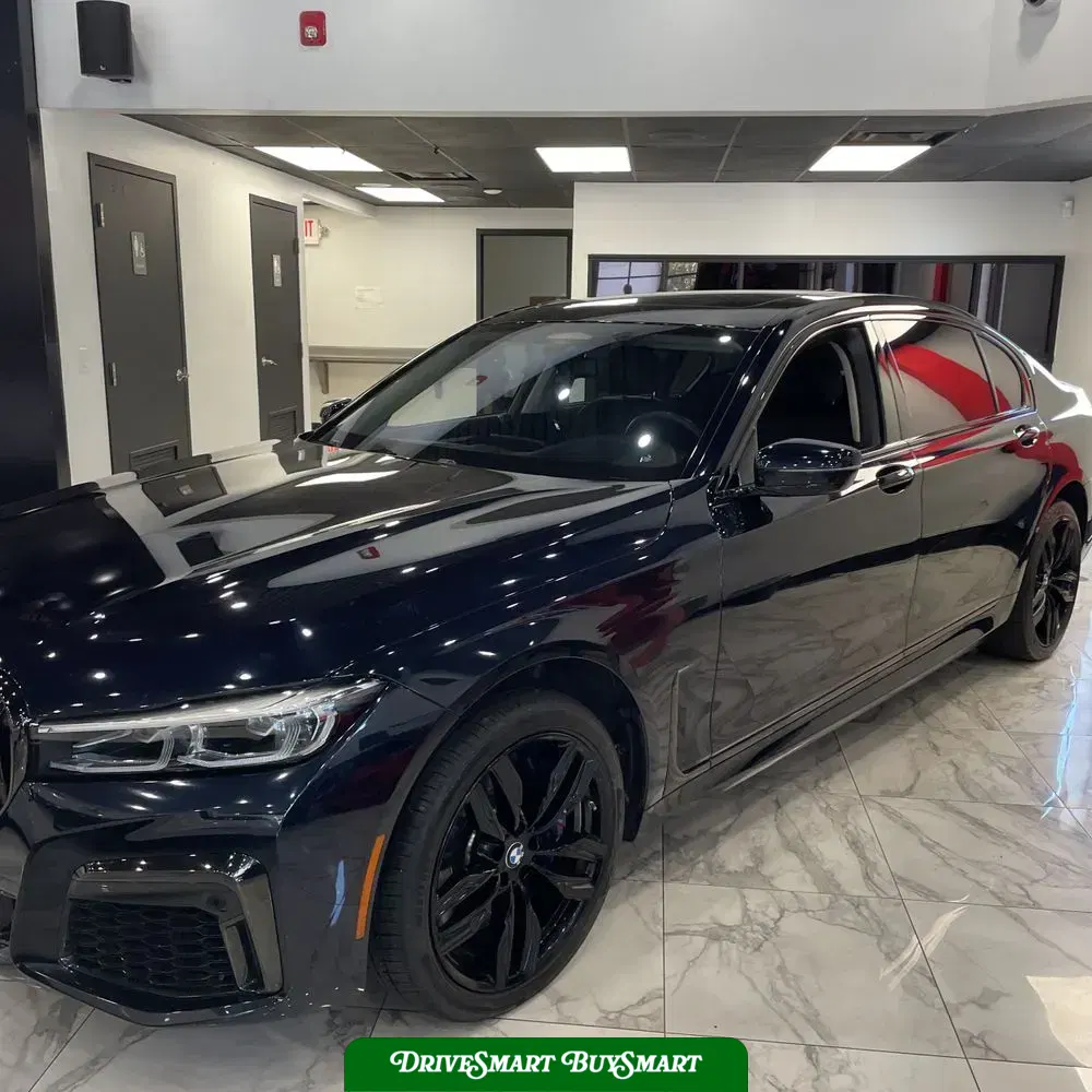2022 BMW 7-Series M760xi