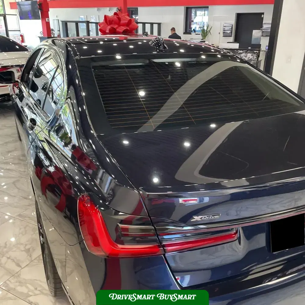 2022 BMW 7-Series M760xi
