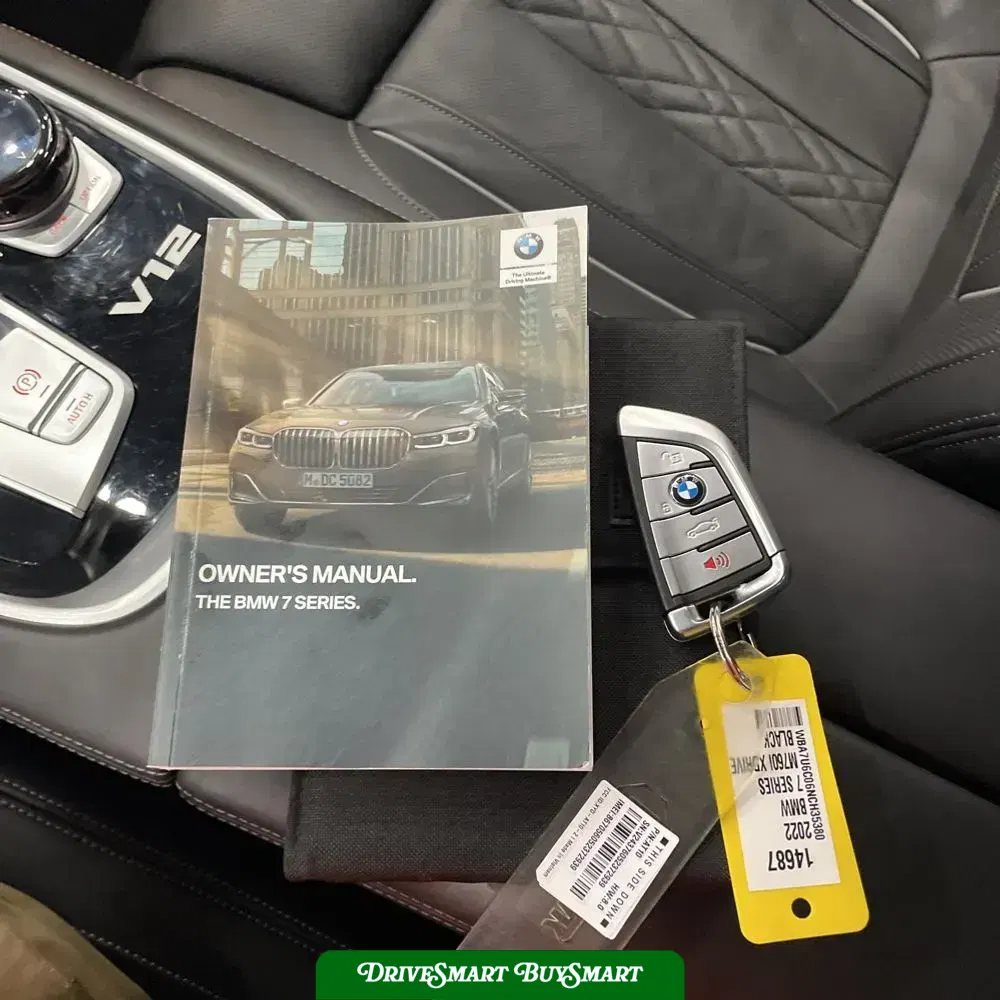 2022 BMW 7-Series M760xi