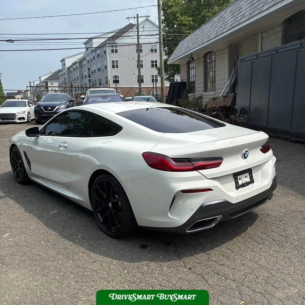 2022 BMW 8-Series 840i