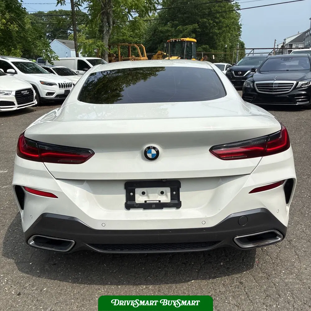 2022 BMW 8-Series 840i