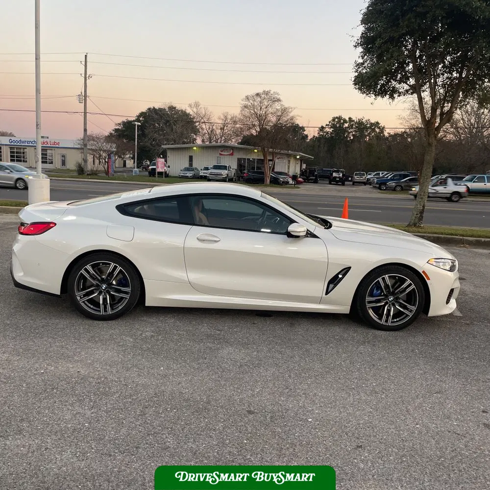 2022 BMW 8-Series 840i