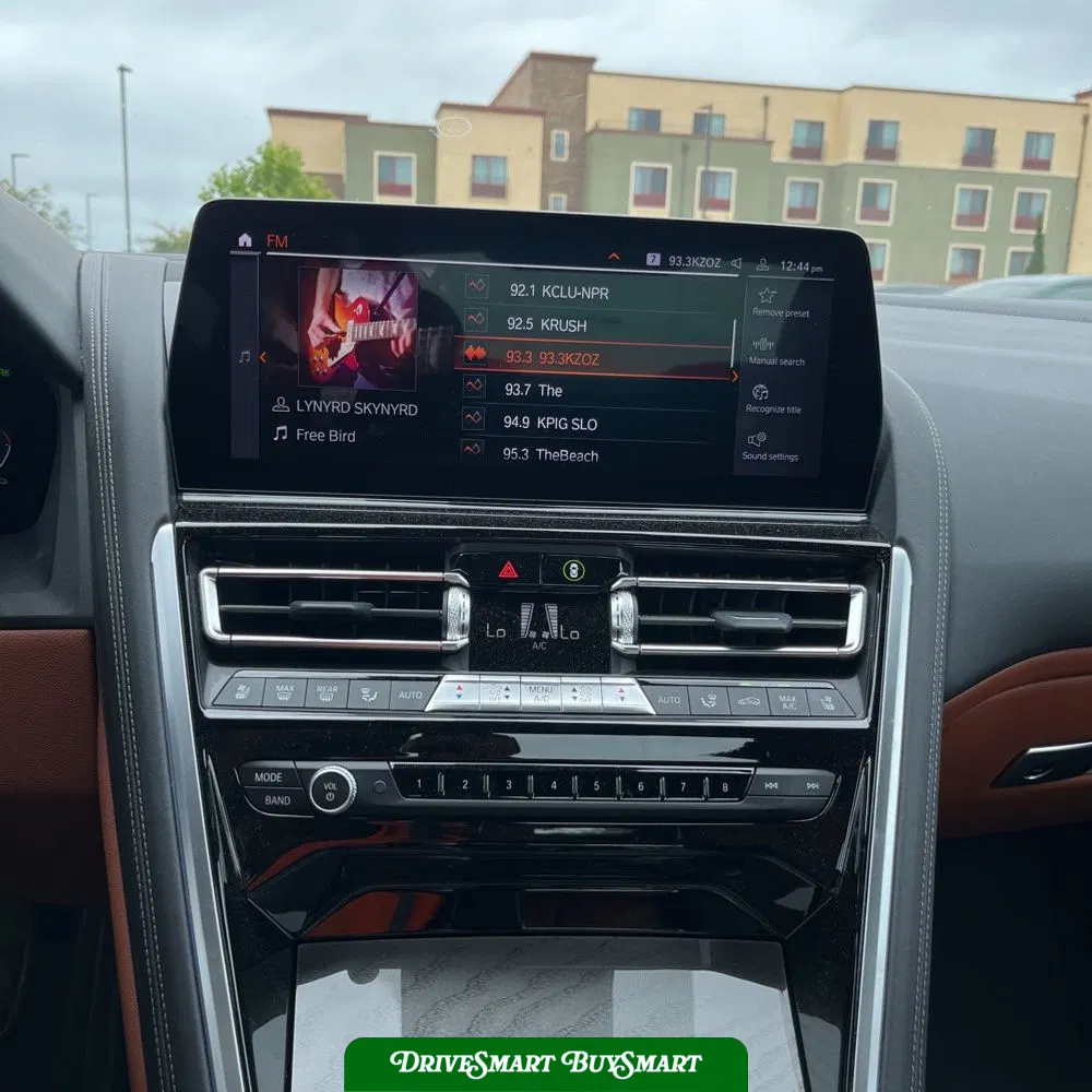 2023 BMW 8-Series 840i