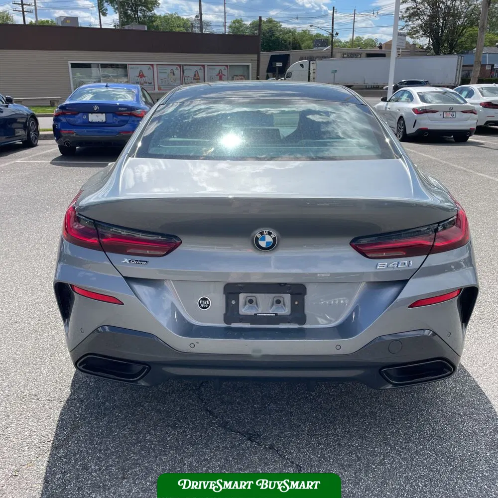 2023 BMW 8-Series 840xi Grn Coupe
