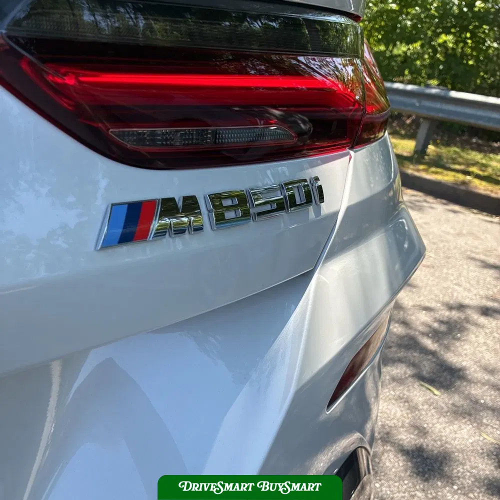 2024 BMW 8-Series M850xi