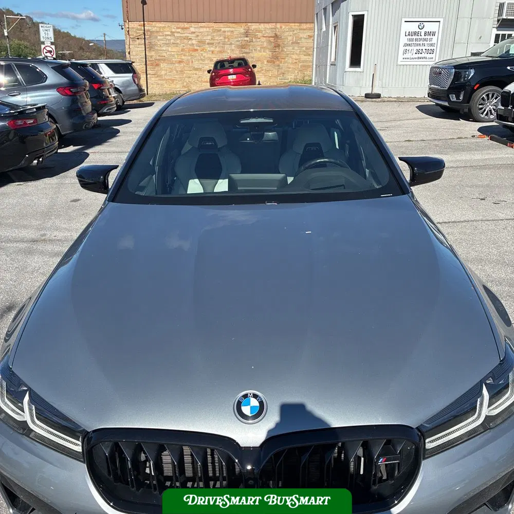 2023 BMW M5