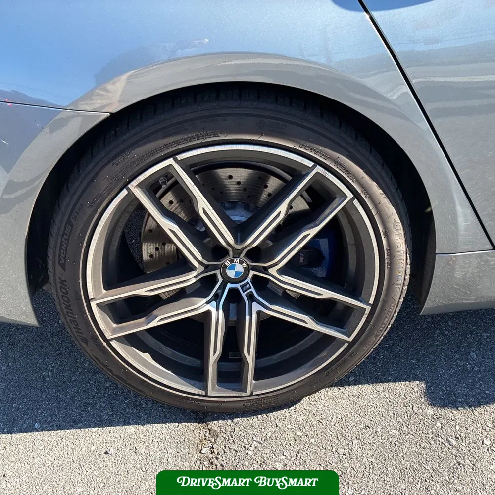 2023 BMW M5