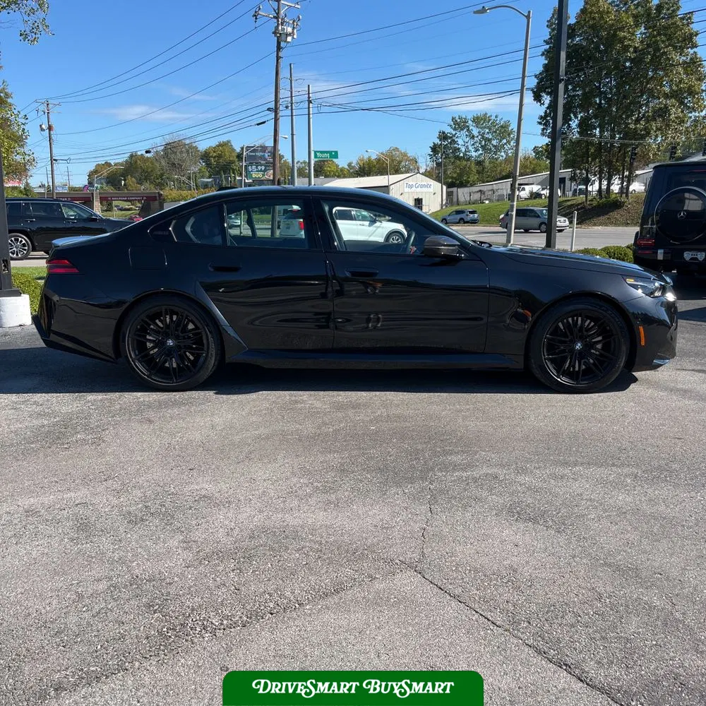 2025 BMW M5 Base