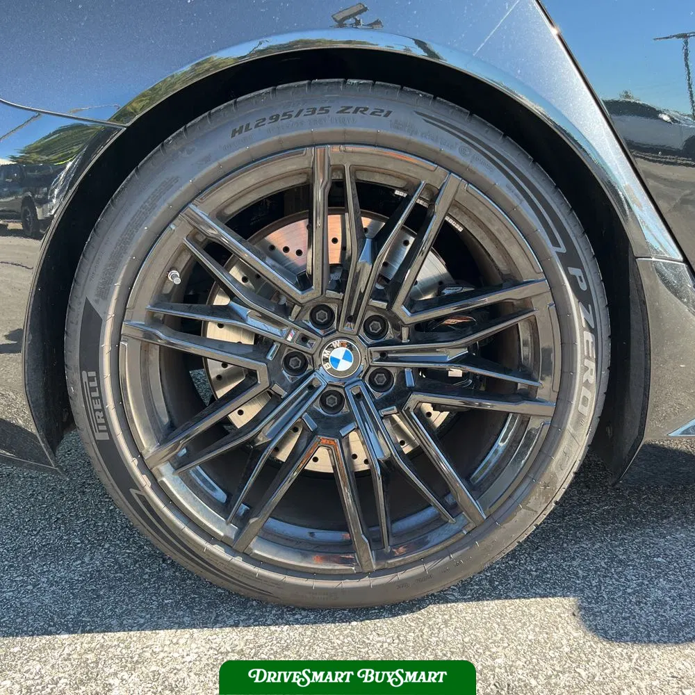 2025 BMW M5 Base